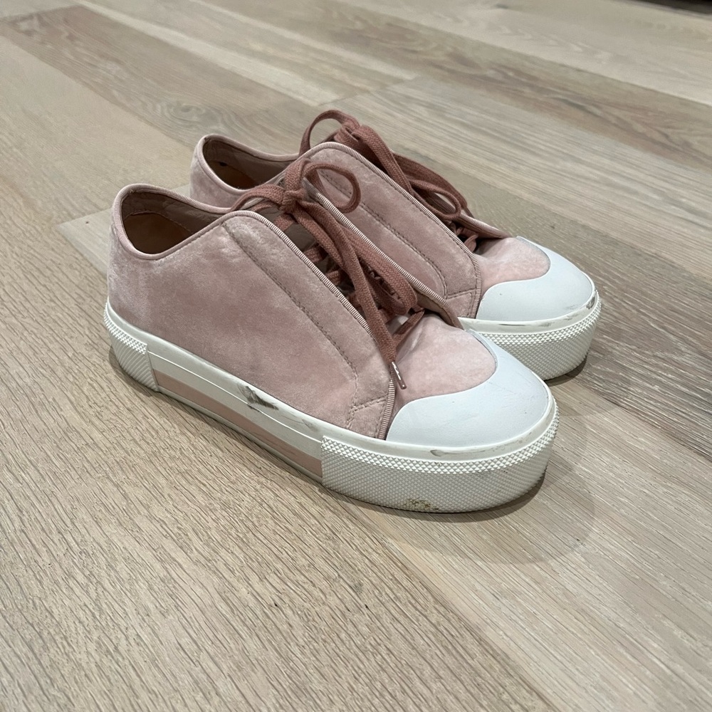 Alexander McQueen Pink Lace up Sneakers